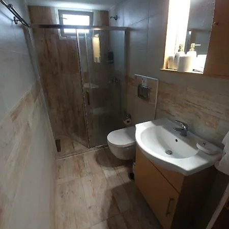 Dora Apartment